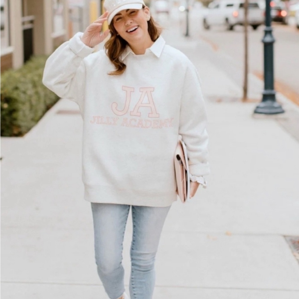 Brunette the Label x The Jilly Academy Sweatshirt in Heathered Light Grey - Picture 2 of 9